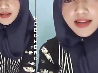 XHamster - Hijab Likes To Drink Cum Free Webcam Porn Da Xhamster